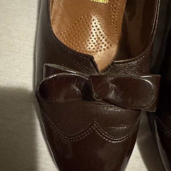 Chic Brown Women's Loafers - Picture 3 of 9